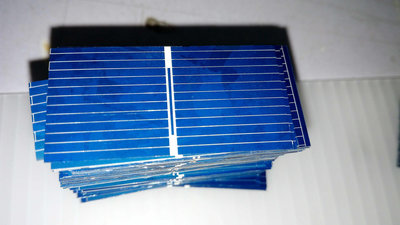 多晶硅片 太陽能電池片板 DIY手工光伏板 0.5V250ma太陽能電池片