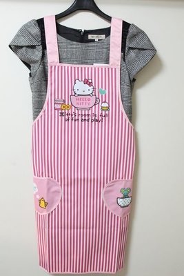 台灣製-正版授權Hello Kitty 圍裙粉紅色凱蒂貓結婚禮品廚房圍裙口袋圍裙-下午茶款