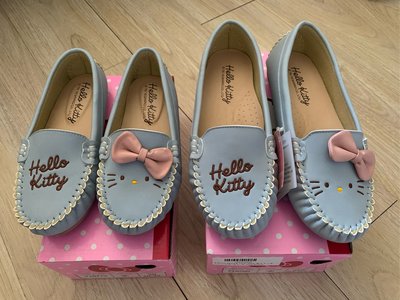 賠售正版Hello Kitty 親子手工鞋 不對稱輕量柔軟減壓防滑休閒鞋 成人款 兒童款 豆豆鞋