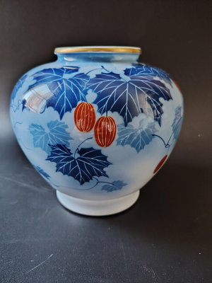 日本產老香蘭社花瓶 老香蘭社 赤繪描金 宮燈器型 口沿描金