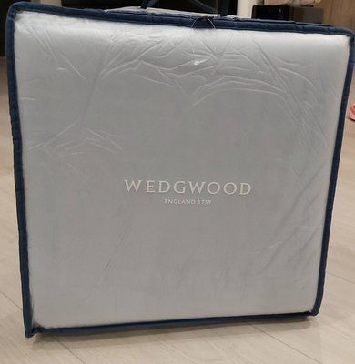 降價囉~~全新Wedgwood法蘭絨素色毛毯