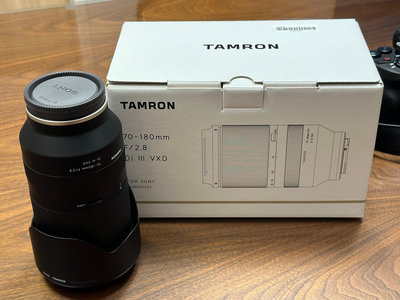 Tamron 70-180mm F2.8 Di III A056