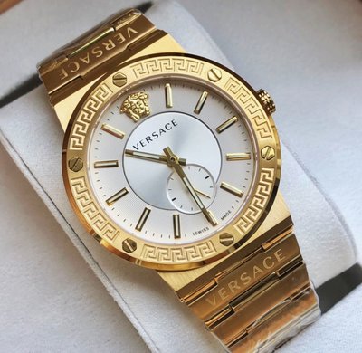 VERSACE Greca Logo 銀白色錶盤 金色不鏽鋼錶帶 石英 男士手錶 VEVI00520 凡賽斯腕錶