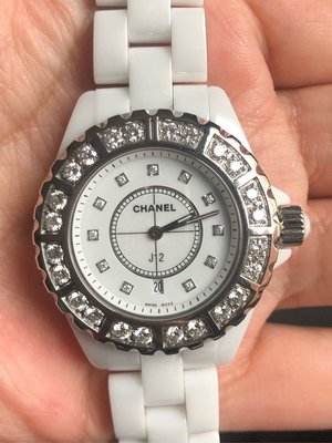 真品33公分CHANEL J12 白色陶瓷大鑽石英錶（已讓藏）