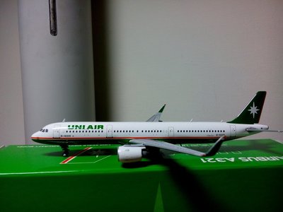 立榮航空-A321 金屬模型 1：400