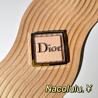 波妞的小賣鋪 LuLu|Dior/迪奧后台彩妝雙用蜜粉餅 粉質細膩帶細閃11g/0 Neutral·