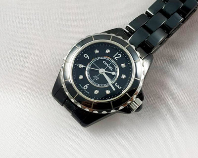 順利當舖  Chanel/香奈兒  29MM J12黑陶瓷女仕錶款
