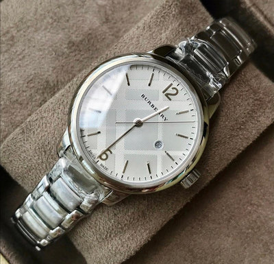 BURBERRY 格紋白色面錶盤 銀色不鏽鋼錶帶 石英 女士手錶 BU10108