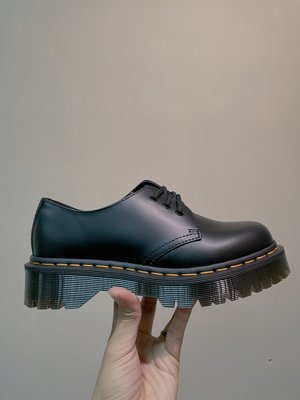 Dr.Martens 馬丁鞋 馬汀鞋 經典1461 BEX 3孔 厚底  黑色 硬皮【 BRITISH LOOK 】