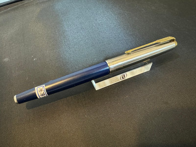俾斯麥BISMARCK 175型鋼蓋藍色桿K金尖鋼筆(萬寶龍派克百利金)022