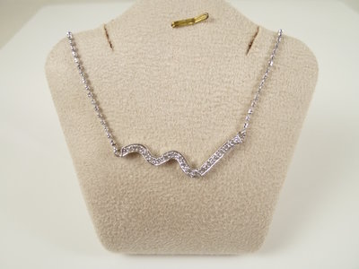 [卡貝拉精品交流] 20分天然鑽石項鍊 造型墜子 設計款 k金項鍊 生日送禮 情人節禮物 鑽石17顆