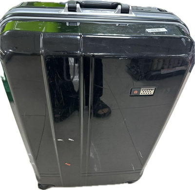 Deseno 笛森諾 二手 2手 行李箱 鋁框 接近28吋、29吋旅行箱  行李箱 海關鎖 附鑰匙 正常使用