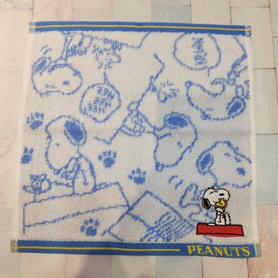 《Amy's shop》日本直購~超可愛Snoopy 淺藍配白刺繡史奴比圖案純棉毛巾感手帕～現貨