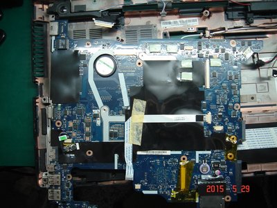 Acer Aspire 5943G 維修