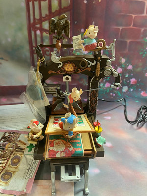現貨1993年Enesco小老鼠圣誕老人印刷機八音盒