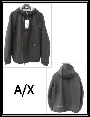 2023春夏新款~ARMANI EXCHANGE(AX) 小LOGO黑色連帽風衣外套(23S146)