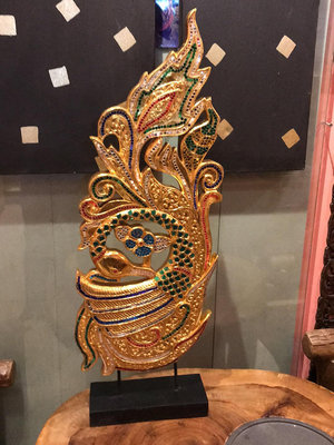 東南亞風格、泰國進口實木雕刻孔雀擺件掐絲琉璃金箔（高約82c