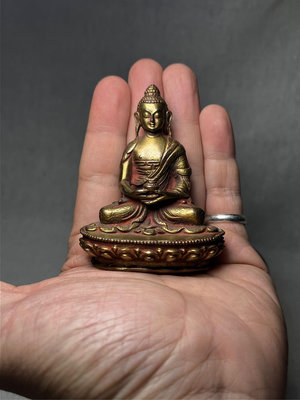 早期收藏老件鎏金藏佛藝術阿彌陀佛掌中佛擺件