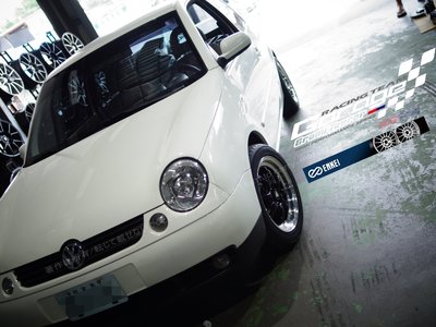 德朋國際 / 經銷專門店 ENKEI SJ49 15吋 VW LUPO 實著歡迎參考