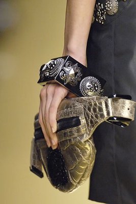 [ Shingo Shop ] BURBERRY PRORSUM 秀上 金色鱷魚皮手拿包 腰包 原價25萬
