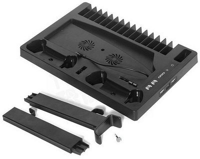 【二手商品】SONY PS5 OIVO 多功能散熱風扇直立架 搖桿 雙手把座充 光碟機版 數位版 IV-P5246 裸裝