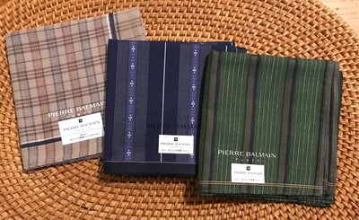 日本手帕  擦手巾 Pierre Balmain   no. 33-48-49-50 45-47cm 每條350