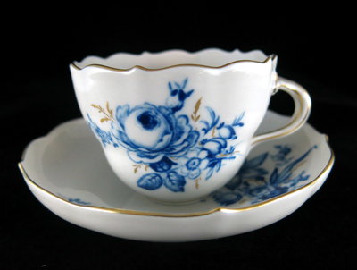 德國麥森Meissen 手繪藍花昆蟲系列咖啡杯盤組-A
