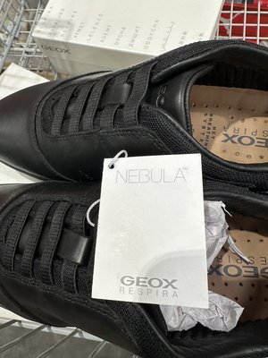 costco GEOX MEN'S NEBULA SHOES 男仕休閒鞋 US:8號 全新產品 出清特價:2000元