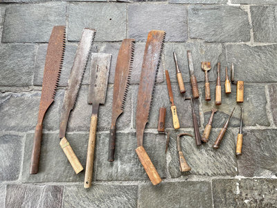 古日本昭和時期木工鋸 木匠工具 18件組合售 陳列道具 工具組