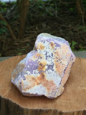 情話水晶~珍藏巴西天然紫骨幹水晶（1）
