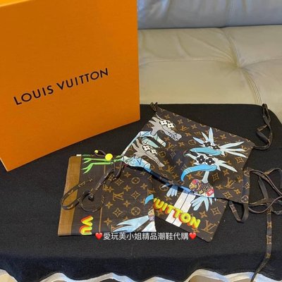 Louis Vuitton (LV) 路易威登 21SS 爆款 口罩 方巾 收納袋 一組