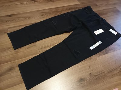 黑色破壞窄版直筒牛仔褲 Uniqlo Slim Fit Jeans W44 53x103cm 全新正品公司貨