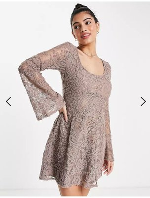 (嫻嫻屋) 英國ASOS-Love Triangle時尚名媛70年代復古風蘑菇色蕾絲方領喇叭袖傘狀裙洋裝禮服SL21