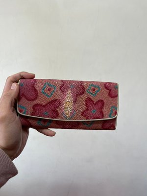 「 二手皮夾 」泰國珍珠魚皮長夾（粉色）56