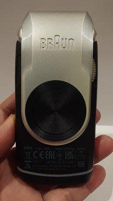 德國百靈BRAUN電池式輕便型電動刮鬍刀-M90