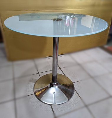 洽談桌 玻璃小茶几 (圓型噴砂強化玻璃+圓形立柱) 現代簡約 會議桌【台北市。二手。自取】
