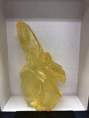 太極石雕【舞動太極呂孟鴻雕塑巨作-直上雲霄】黃金琉璃太極