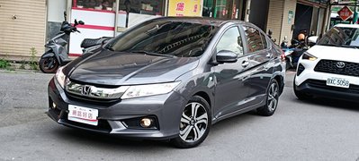 2017  HONDA CITY VTI-S 最頂級  車不大 但省油 省稅