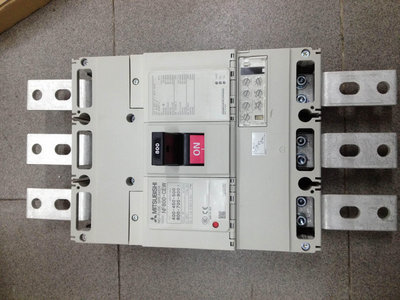 原裝三菱塑殼斷路器NF800-CEW 3P 電流400-800A可調  全新