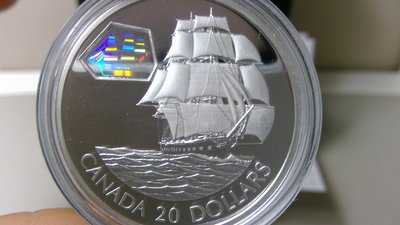 千手集藏§ （已出售）加拿大2001年七彩帆船 原廠盒證 紀念幣 銀幣