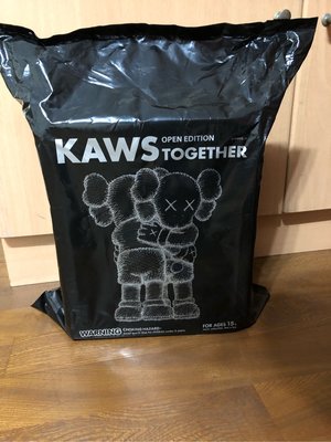 Kaws Together open edition 2018 灰色 官網正品 全新未拆