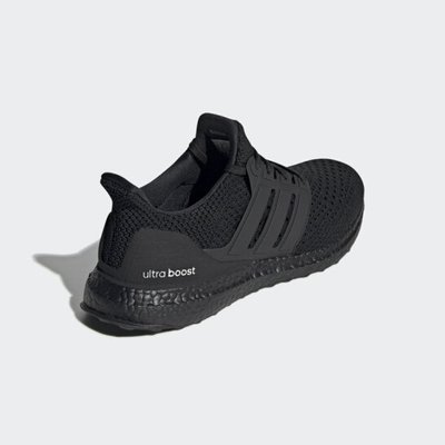 TSU 全新真品 代購Adidas Ultraboost 4.0 CLIMA 全黑 黑魂 男鞋 慢跑鞋 EG8075