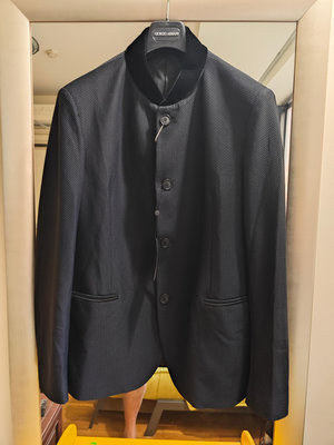 GIORGIO ARMANI全新真品義大利製人造纖維緹花黑色立領西裝上衣/外套(52號)--1.5折出清(不議價商品)