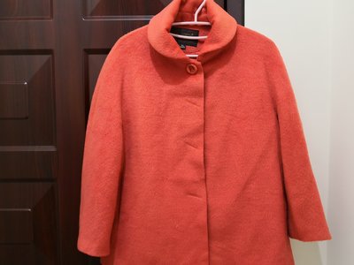 二手極新 時尚漂亮橘色 alpaca 羊駝 短大衣外套