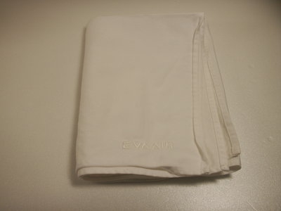 【YUAN】EVA AIR 長榮航空 餐巾/桌巾（白刺繡標誌）