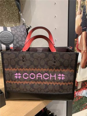 現貨COACH 1527 Dempsey經典logo購物袋 手提單肩包 購美國代購Outlet專場 可團購明星同款熱銷