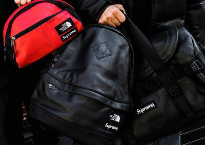 2017AW SUPREME THE NORTH FACE LEATHER LUMBAR PACK 紅 皮革 腰包