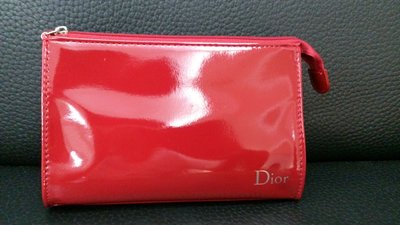 Dior CD 迪奧【紅色亮皮化妝包/手拿包 (有內袋)】久放有脆化現象，不介意再下標