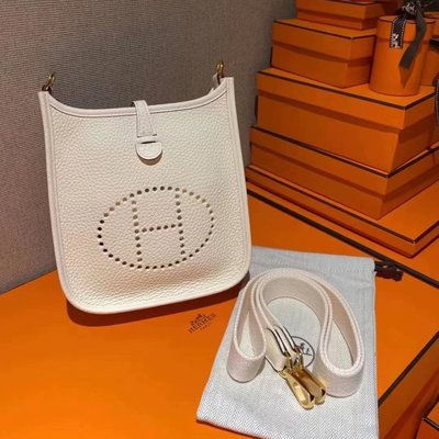 雅淑二手 Hermes 愛馬仕 mini Evelyne 迷你伊芙琳 16 奶油白金扣 H077640CKAO 現貨