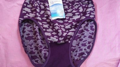 涼感紫豹紋內褲一件特價99元*款式:中腰,低腰.